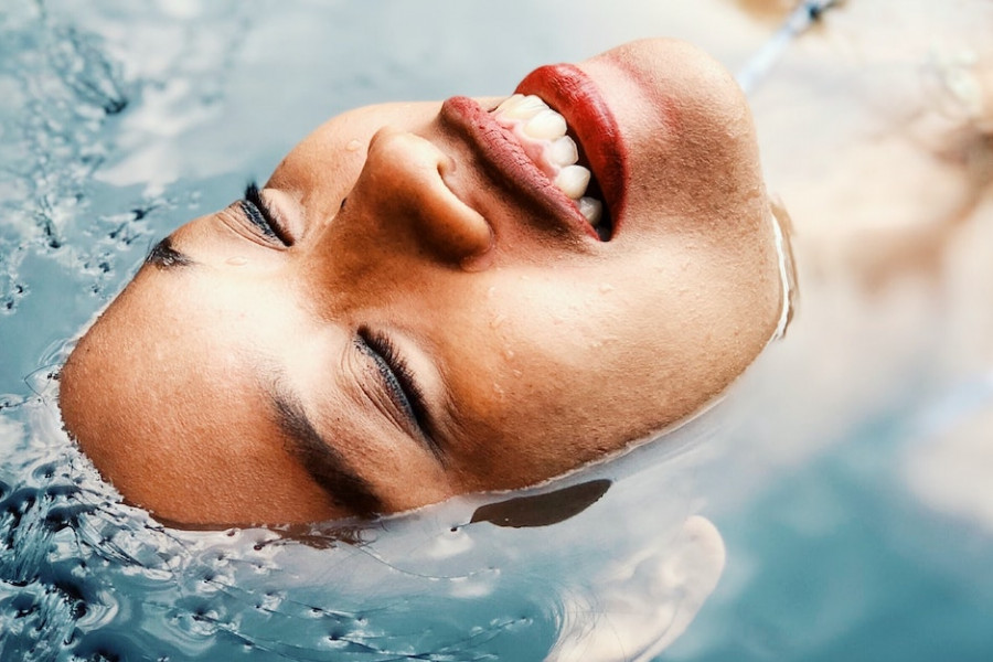 How Can a Hot Tub Help Improve Our Skin?