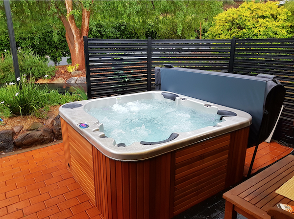 Outdoor Hot Tub On Sale Sapphire Spas