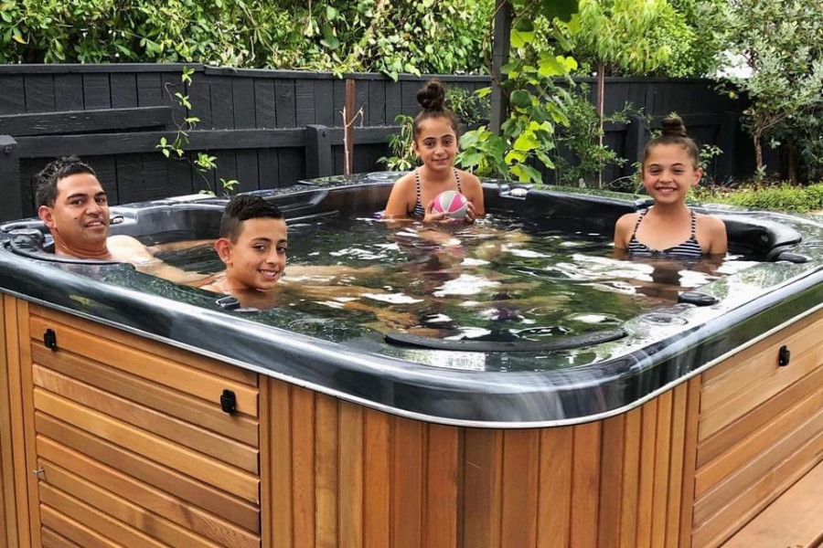 Spend Time With Family & Friends in Your Spa Pool